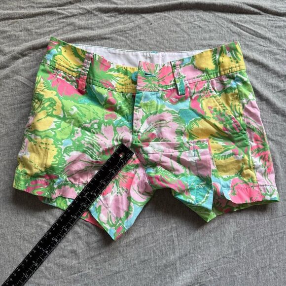 Sz 00 Lilly Pulitzer The Callahan Short Bright Pink Green and Yellow Floral - Picture 2 of 8